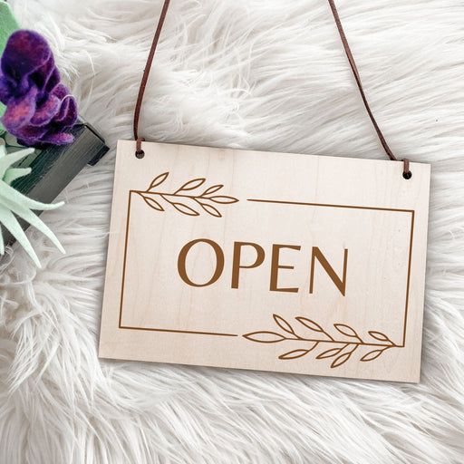 Reversible Open & Closed Sign | Engraved Hanging Sign